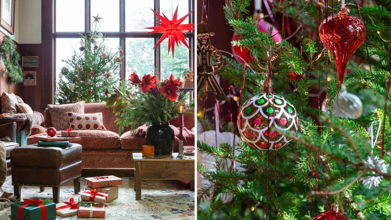 Mysig julstämning med gran, presenter och julgranspynt. Perfekt julgrans inspo för en varm och ombonad känsla.
